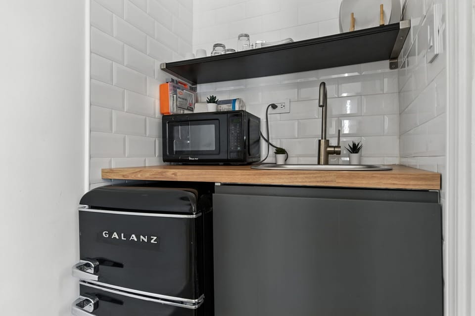 Kitchenette