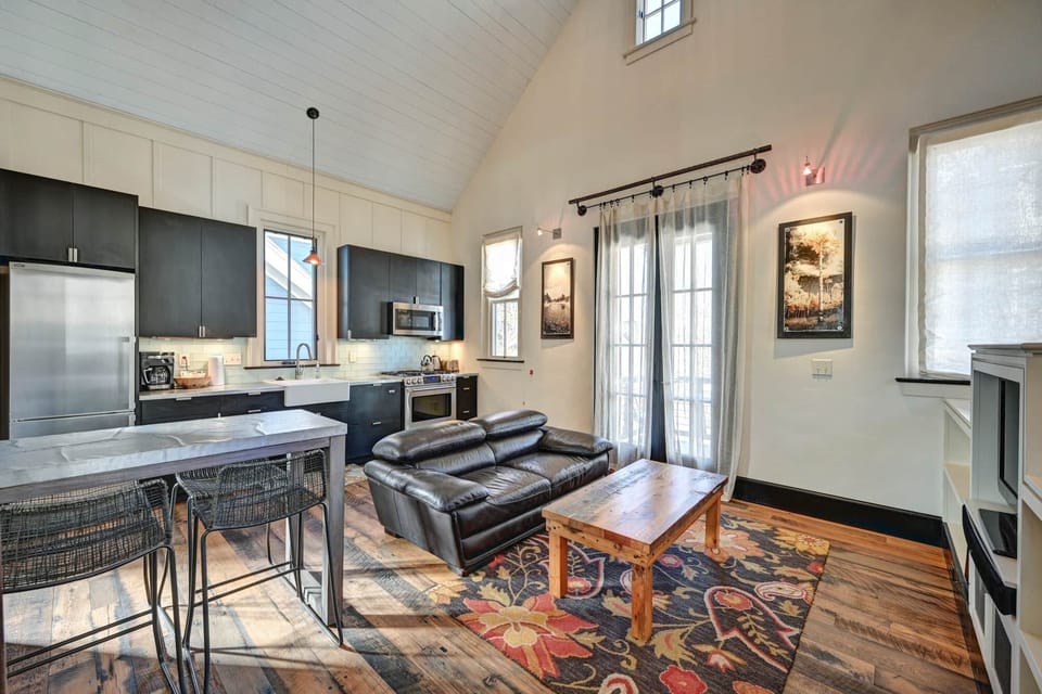 Penthouse Suite_open space living