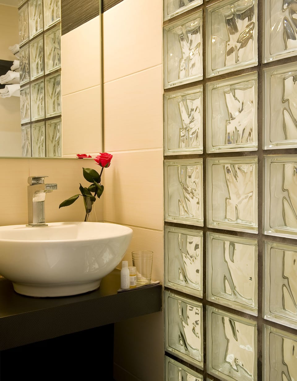 Eco-friendly toiletries, hair dryer, towels