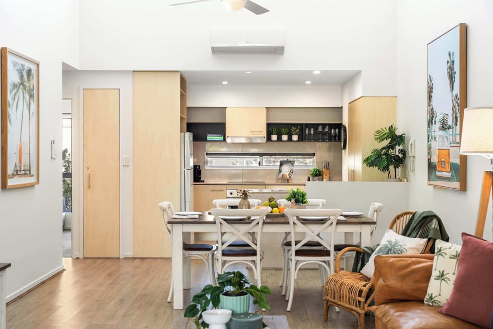 Bright kitchen with plenty of storage and preparation space
