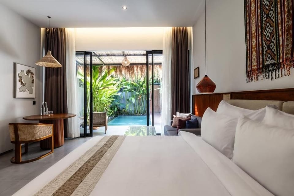 Villa with Private Pool | Premium bedding, minibar, in-room safe, desk