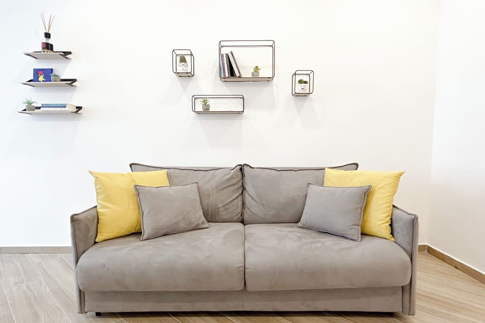 Family Apartment, 2 Bedrooms, Sea Facing (Quarda) | Living room | Smart TV