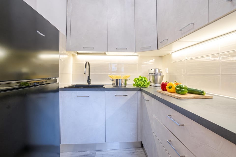 Family Apartment, 2 Bedrooms, Terrace, Mountainside (Casa Lauretta) | Private kitchen