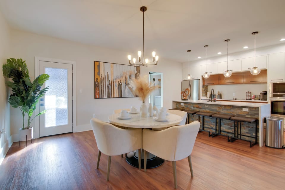 Dining Area & Kitchen | 2nd Floor