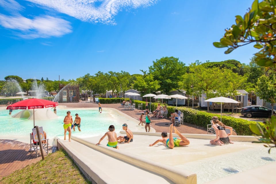 Holiday Home Swimming Pool