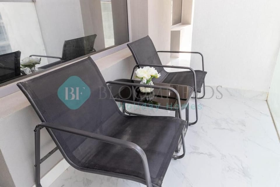 Apartment, Balcony | Property grounds