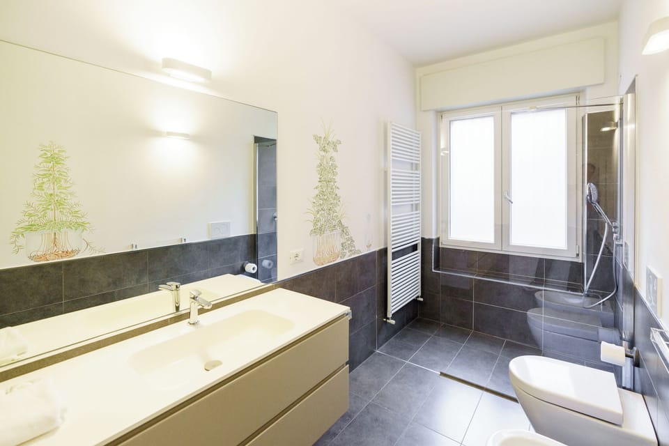 Apartment, 2 Bedrooms | Bathroom | Bidet