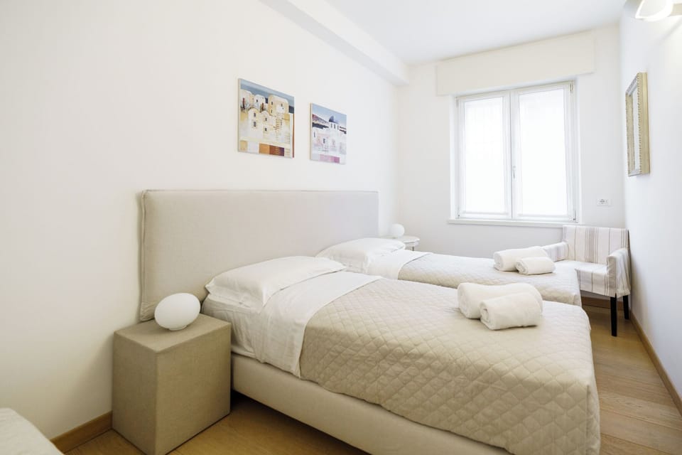 Apartment, 2 Bedrooms | In-room safe, iron/ironing board, free WiFi