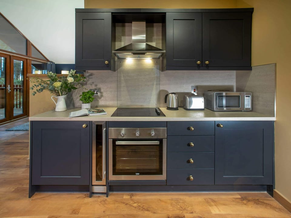 Glentress Forest Golden Oak Hideaway