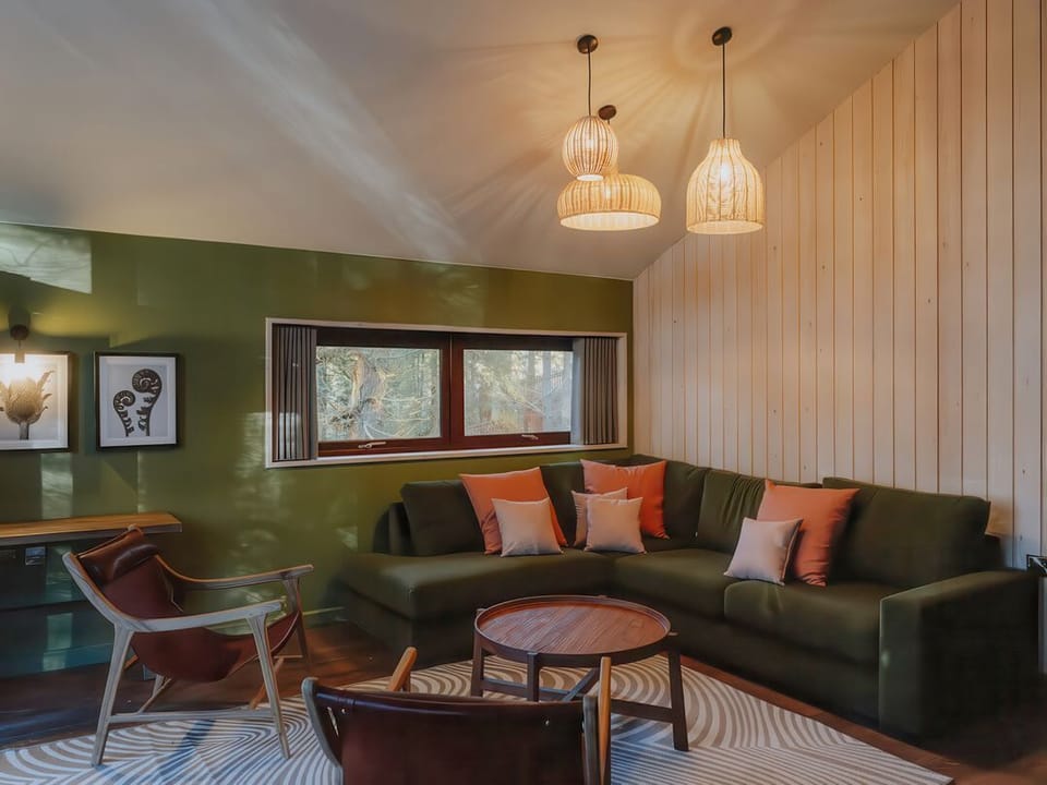 Glentress Forest The Unfurl Cabin 2 doubles and 1 twin