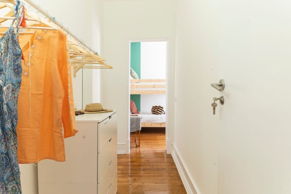 Comfort Apartment, 4 Bedrooms (Desterro Historical 4) | Blackout drapes, iron/ironing board, free WiFi