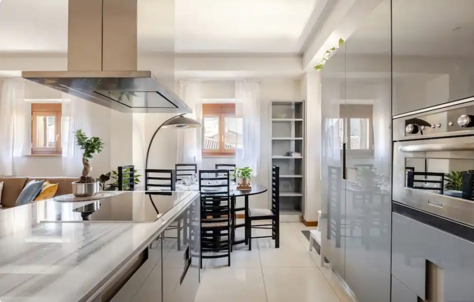 Apartment, 2 Bedrooms | Private kitchen