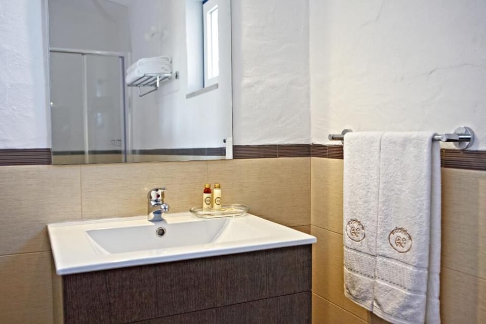 Free toiletries, hair dryer, bidet, towels