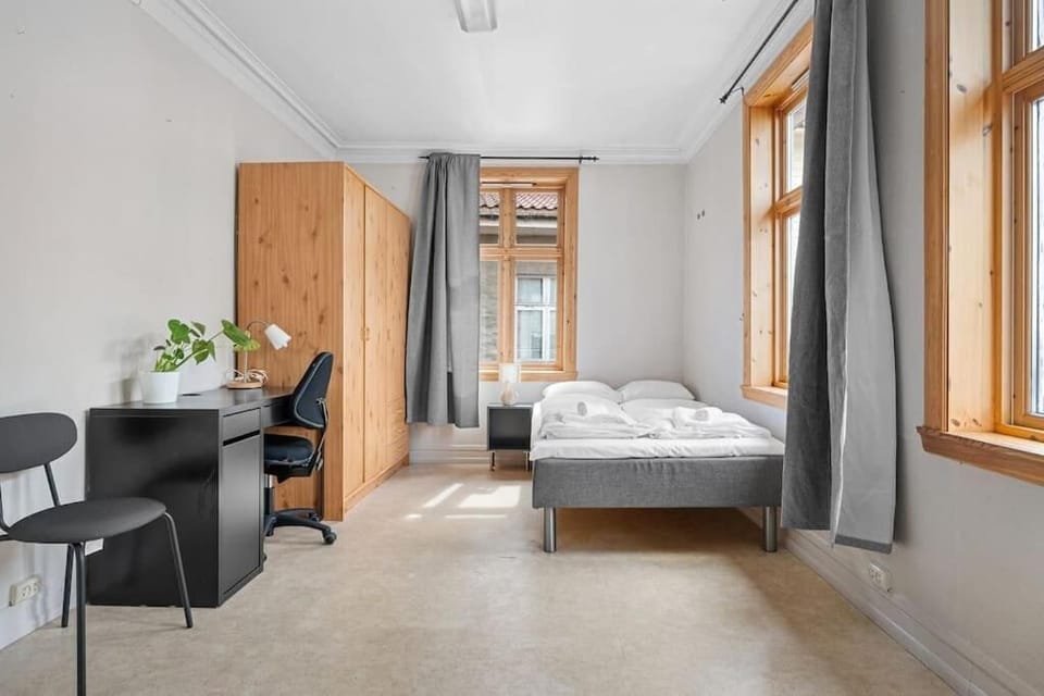 The Red House - Affordable living House in Bergen