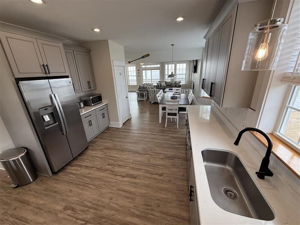 Spacious Kitchen and Greatroom (2nd Floor)