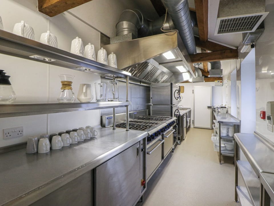 Dishwasher, cookware/dishes/utensils