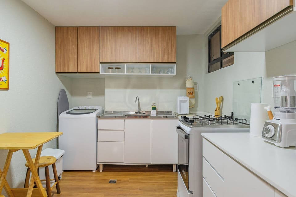 Apartment | Private kitchen | Cookware/dishes/utensils