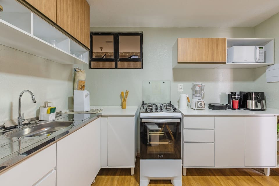Apartment | Private kitchen | Cookware/dishes/utensils