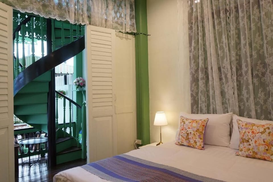 Classic Double Room | Bed sheets