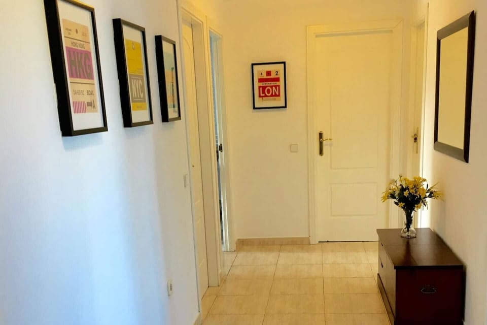 2 bed Apt, grt Location, Shared Pool, Outdoor Area Apartment in Xàbia