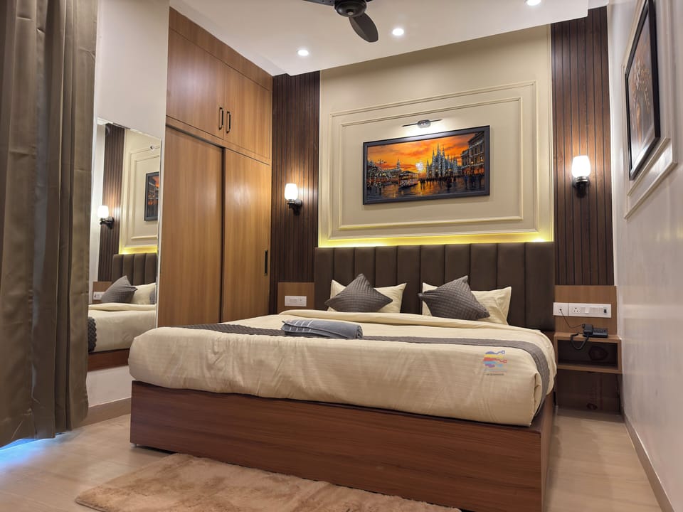 Comfort Room, Balcony, City View | Laptop workspace, soundproofing, free WiFi