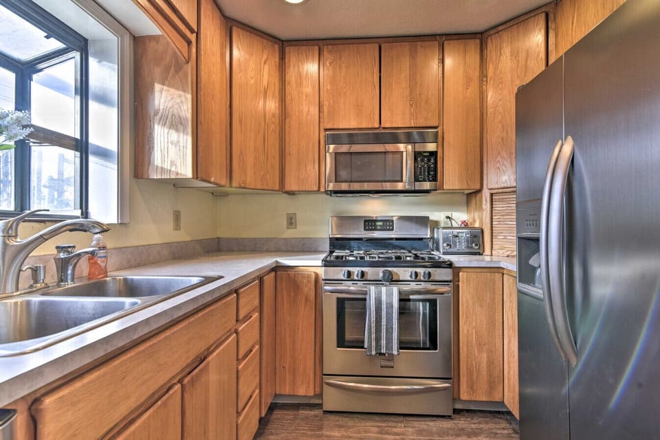 Kitchen | Stainless Steel Appliances | Gas Range & Natural Light