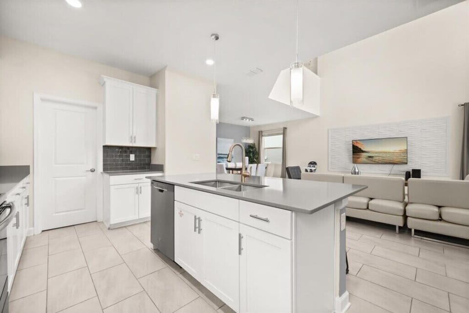 2756BookmarkDrive(7)