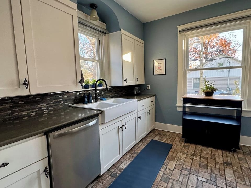 I wonder if the kitchen has (fill in the blank)? The answer is probably yes! Blender, Slow Cooker, Air Fryer, Toaster, Mixer, full assortment of pots and pans, spices, knives, drip coffee, Keurig, single serve pour over coffee and more!