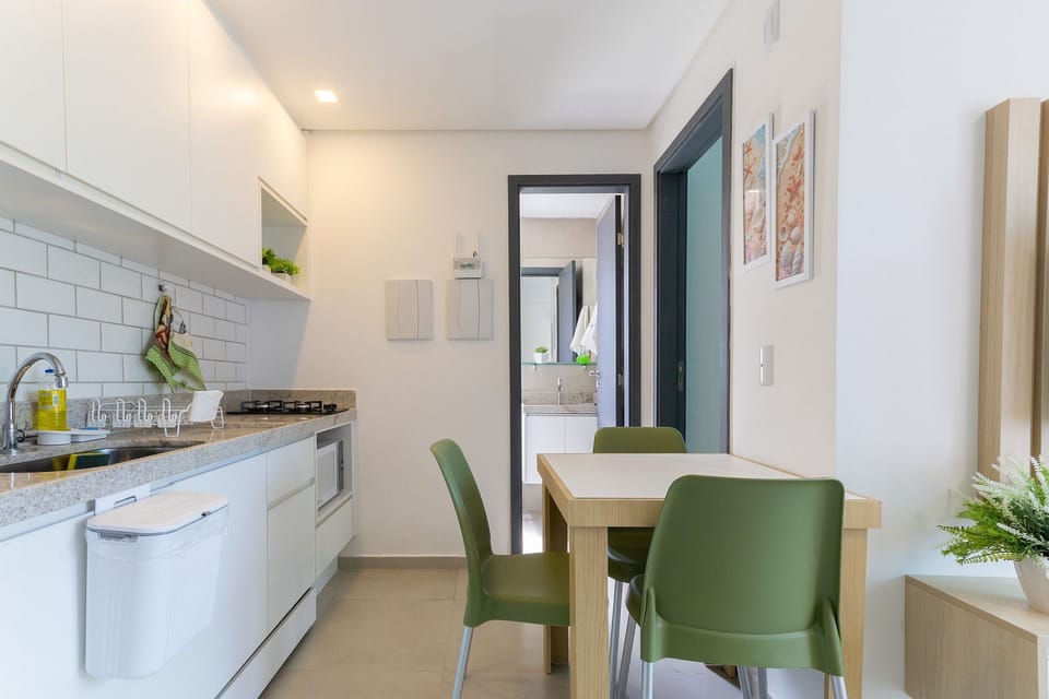 Basic Apartment | Private kitchen | Cookware/dishes/utensils