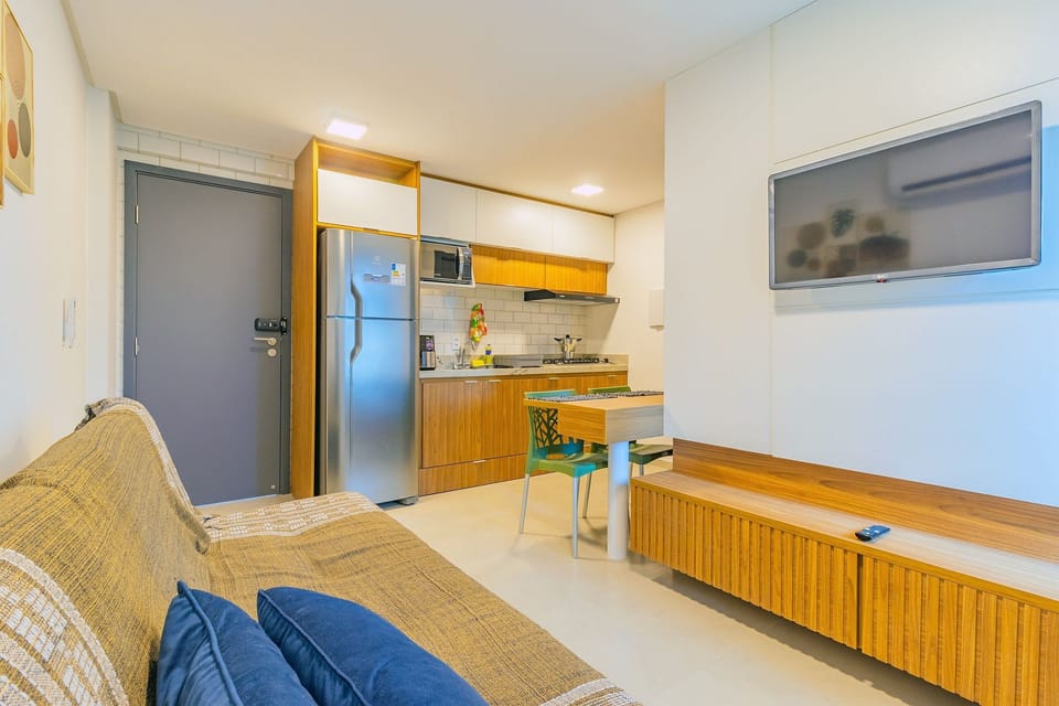 Basic Apartment | Living area | TV