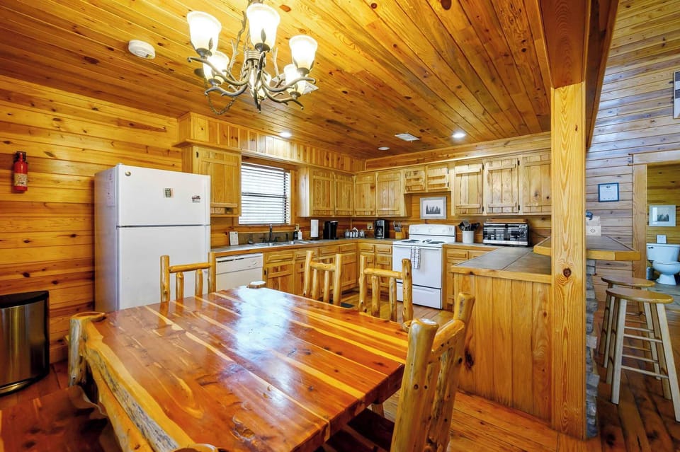 Gather around for meals, memories, and laughter