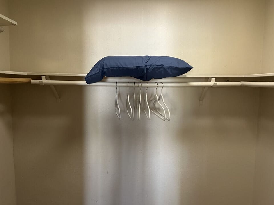 Closet to queen