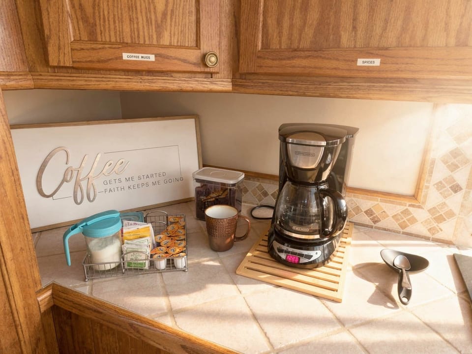 Coffee Station, furnished with coffee, sugar & cream