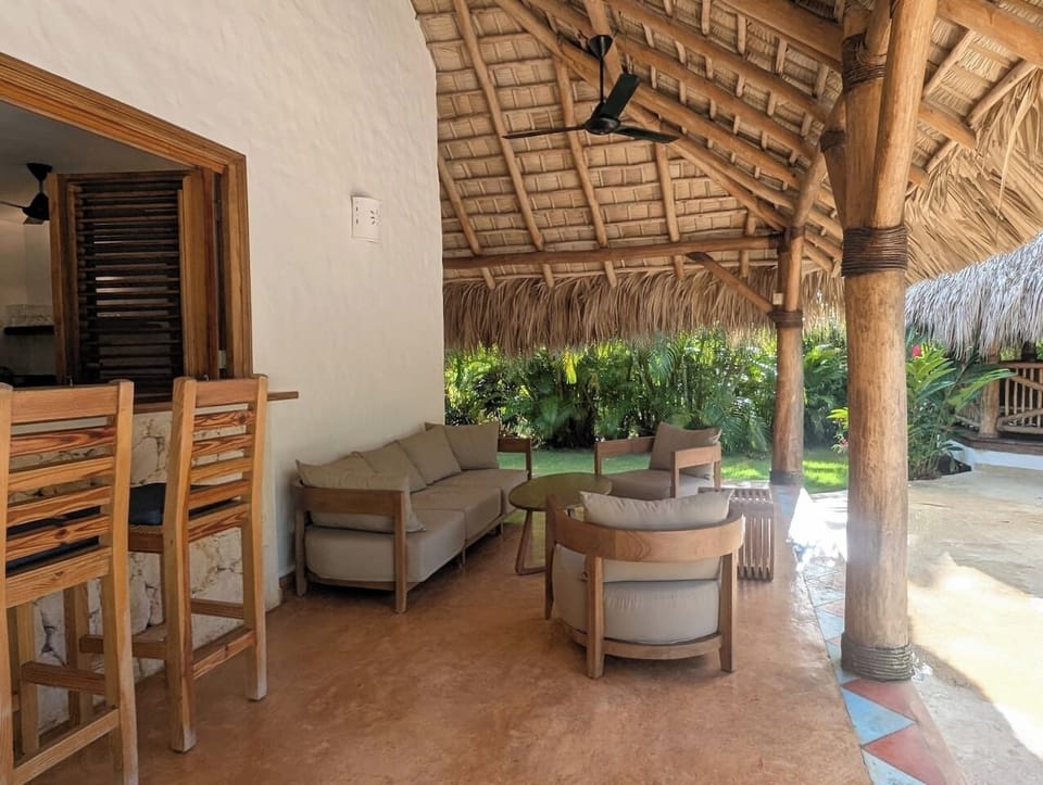 Outdoor living room