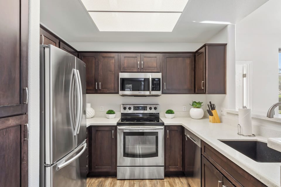 Fully Equipped Kitchen with Stainless Steel Appliances, Keurig Coffee Maker