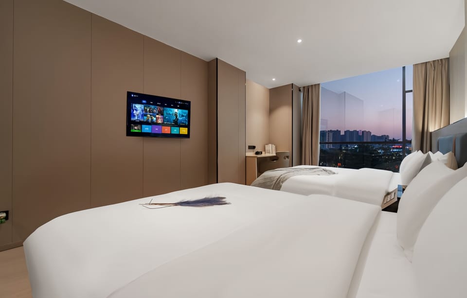 Premier Twin Room, City View | Desk, laptop workspace, blackout drapes, WiFi (free)