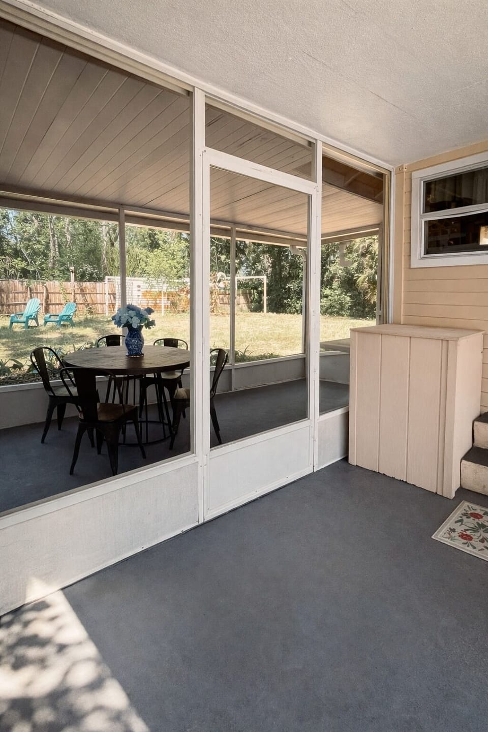 Private screened patio perfect for morning coffee or evening wine.