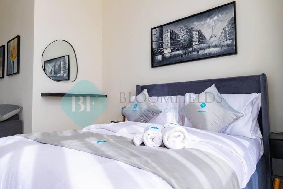 Apartment | Iron/ironing board, free WiFi
