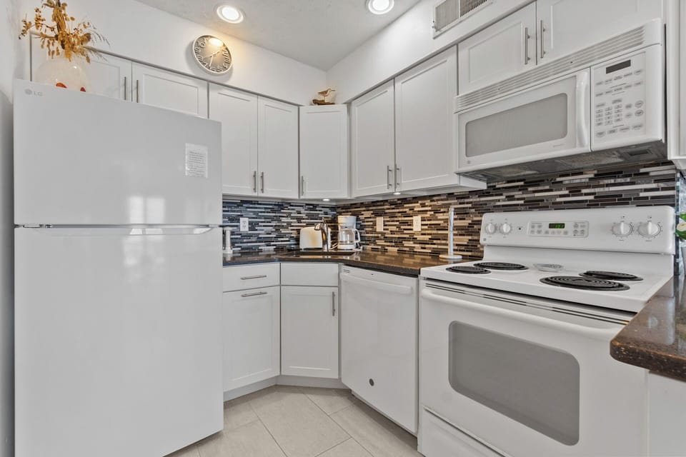 Full Equipped Kitchen