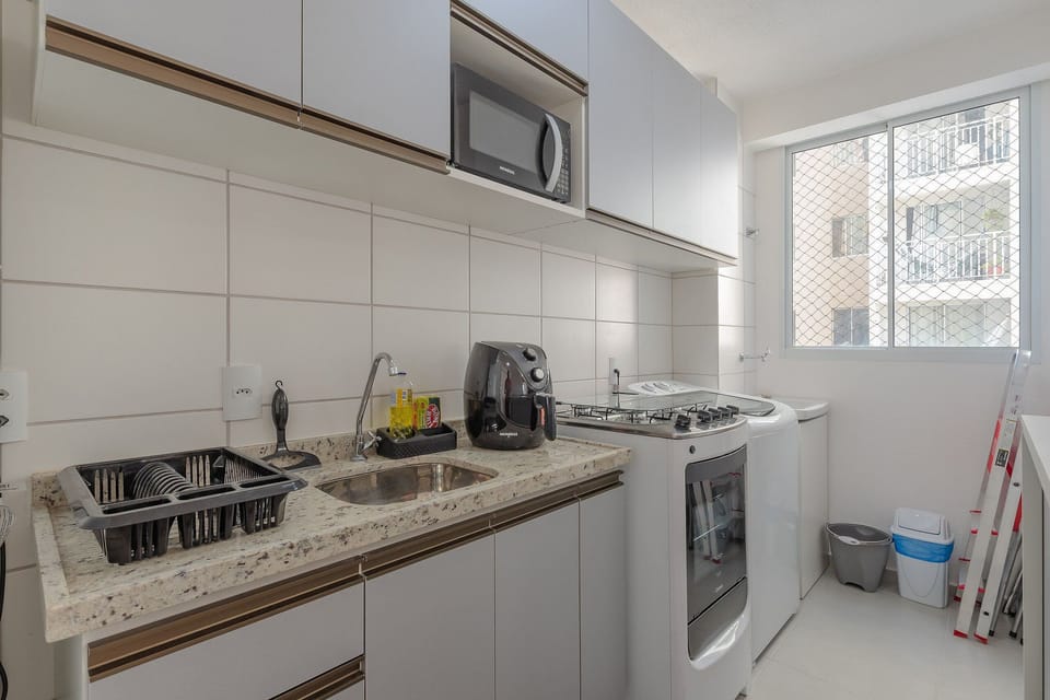 Basic Apartment | Private kitchen | Cookware/dishes/utensils