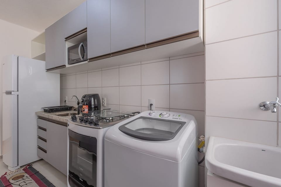 Basic Apartment | Private kitchen | Cookware/dishes/utensils