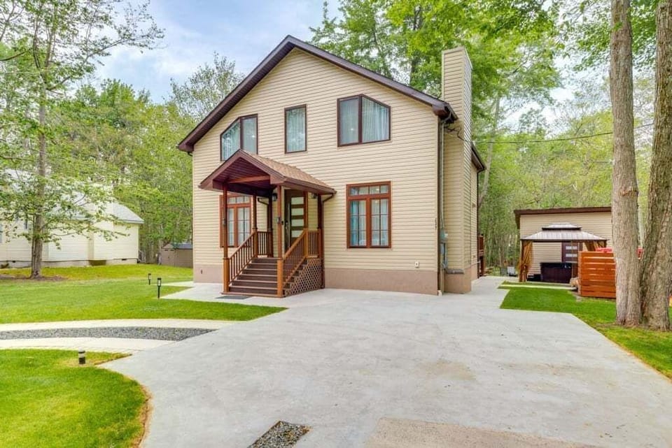 Villa, 5 Bedrooms | Exterior