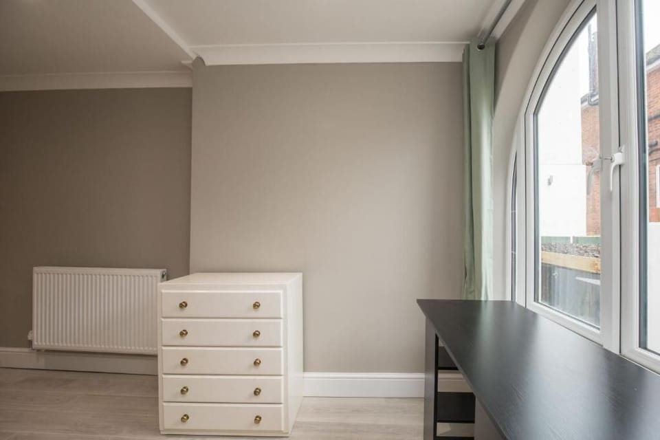 Apartment, 2 Bedrooms | Interior