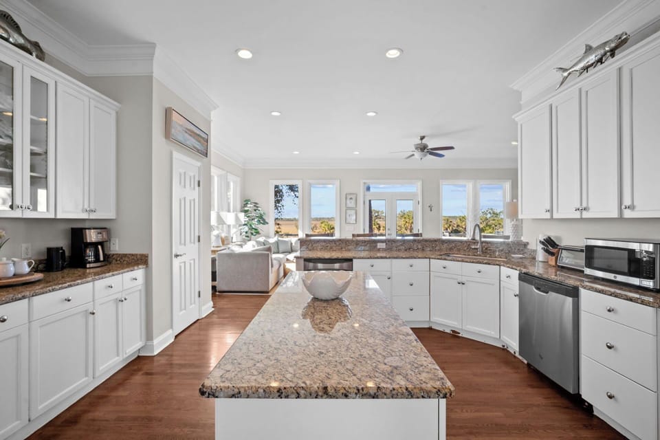 Family & Entertaining Made Easy!