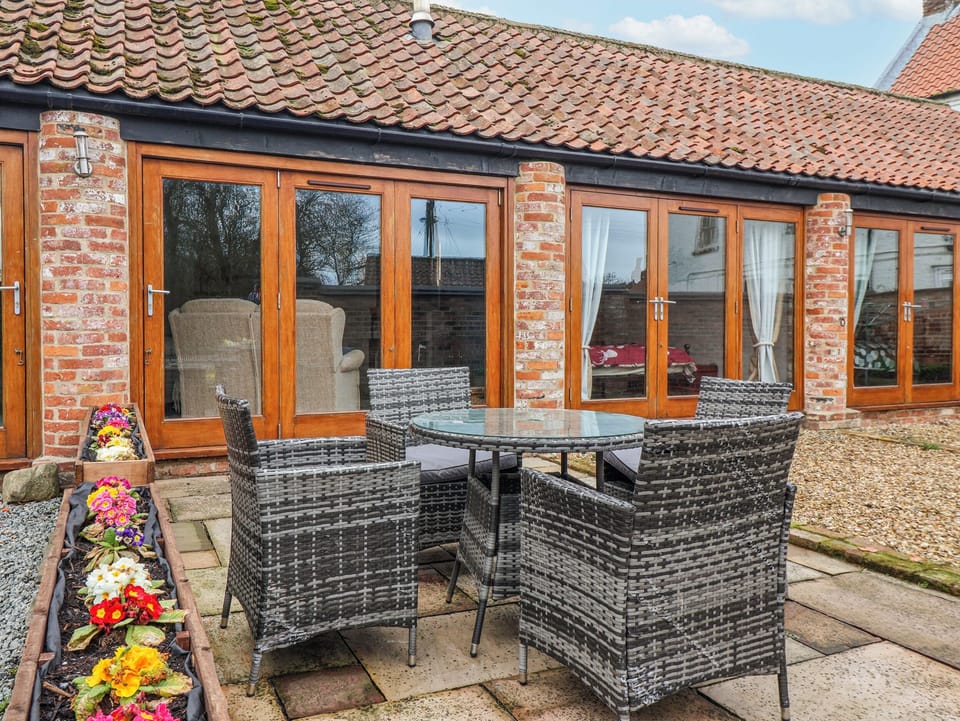 Cottage | Outdoor dining