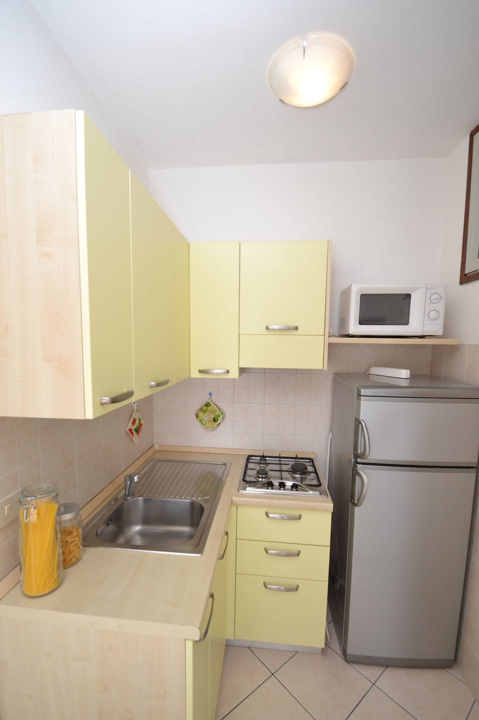 Apartment, 1 Bedroom, Balcony, Ocean View | Interior