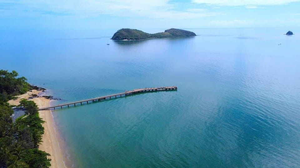 With crystal-clear waters and palm-fringed shores, this idyllic beach offers a slice of tropical heaven. Feel the warm sand beneath your feet and let the soothing sound of the waves transport you to pure bliss.
