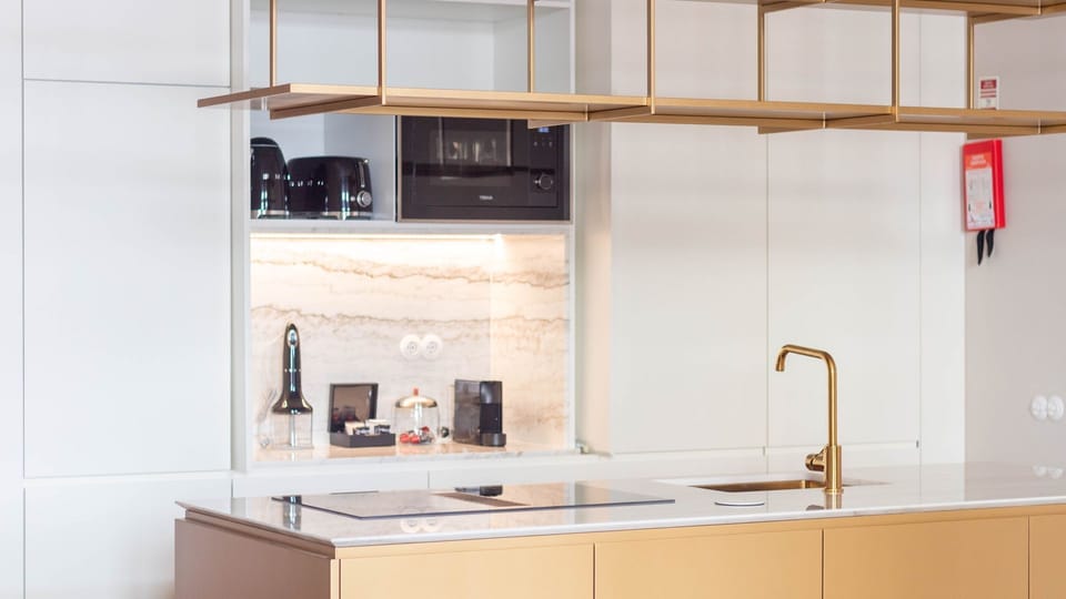 A sleek kitchen where design meets everyday comfort.

#ModernKitchen #PremiumLiving #DesignDetails #UrbanStay