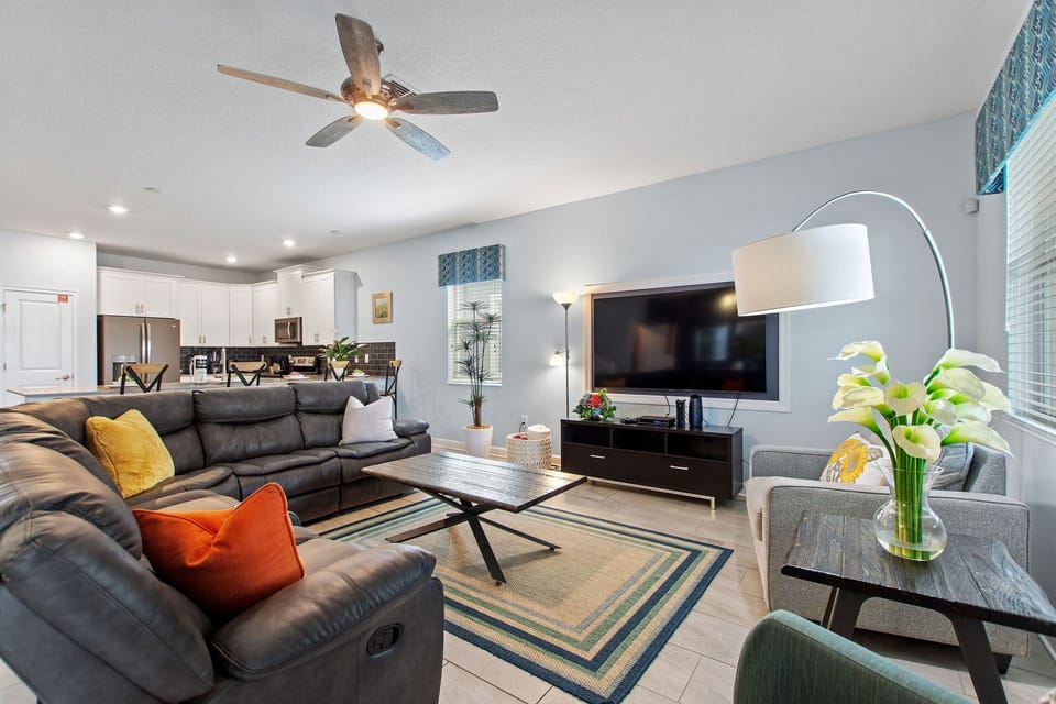 Communal lounge / TV room,Living Room