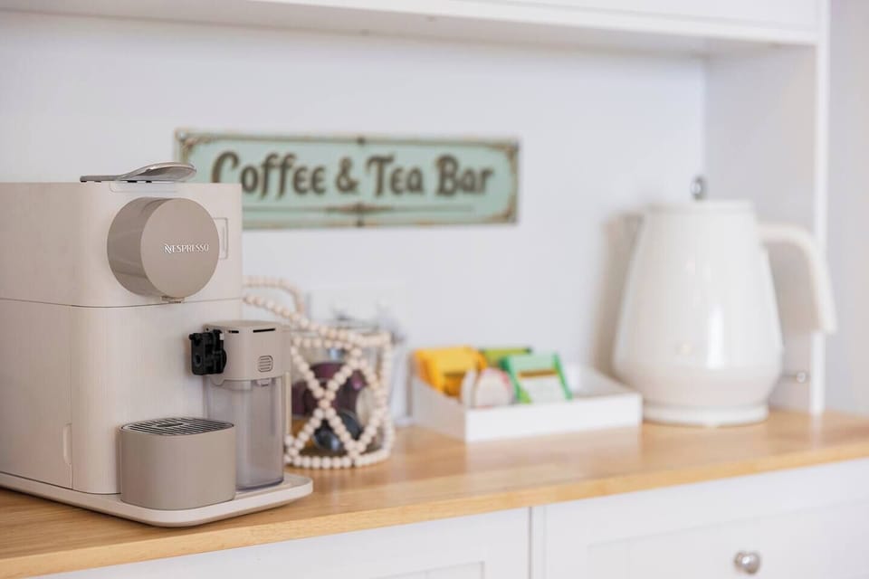 Ease into the day at the dedicated coffee and tea station, complete with a Nespresso machine for slow morning rituals.